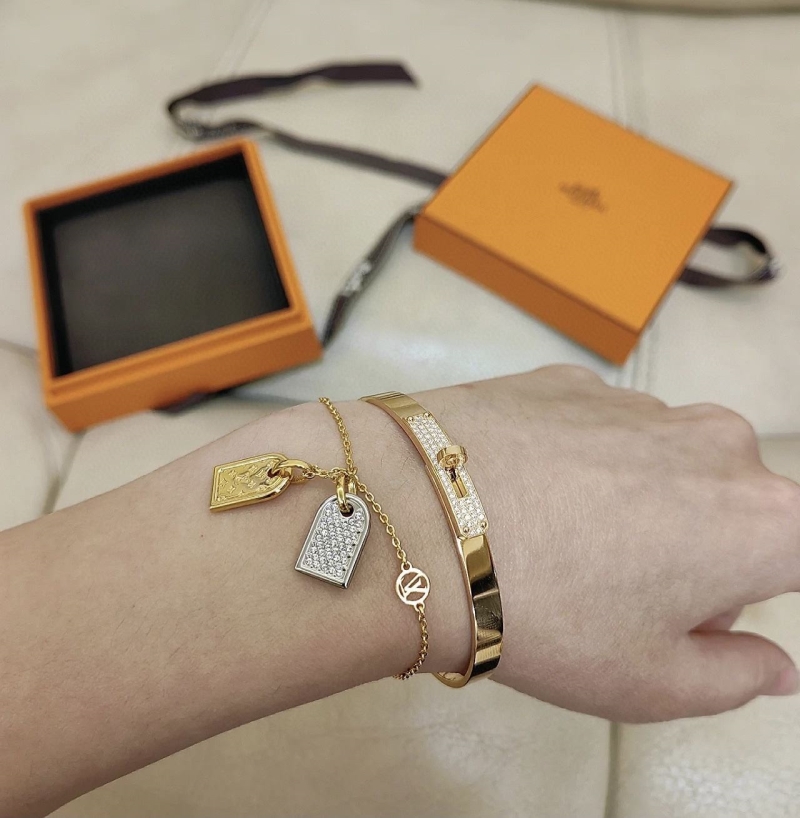 Hermes Bracelets